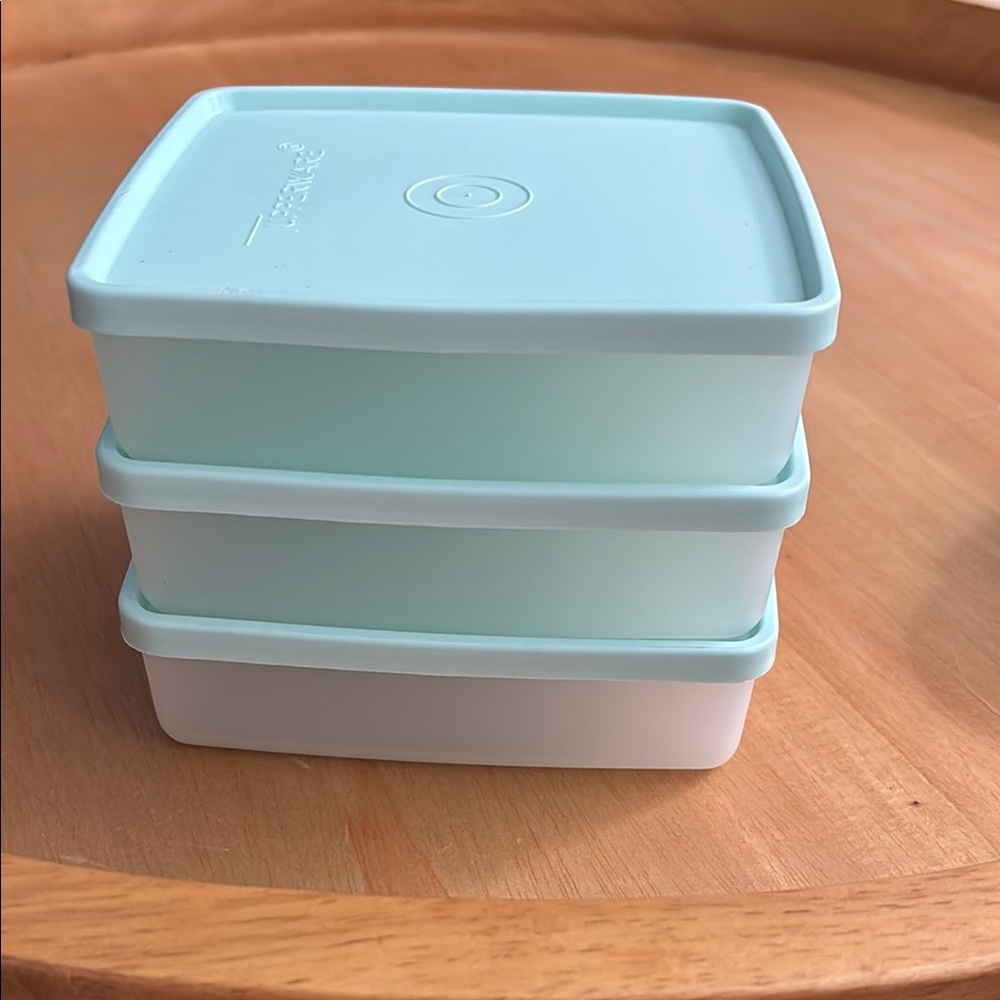 Tupperware Light Blue Square Storage Set - Picture 5 of 5